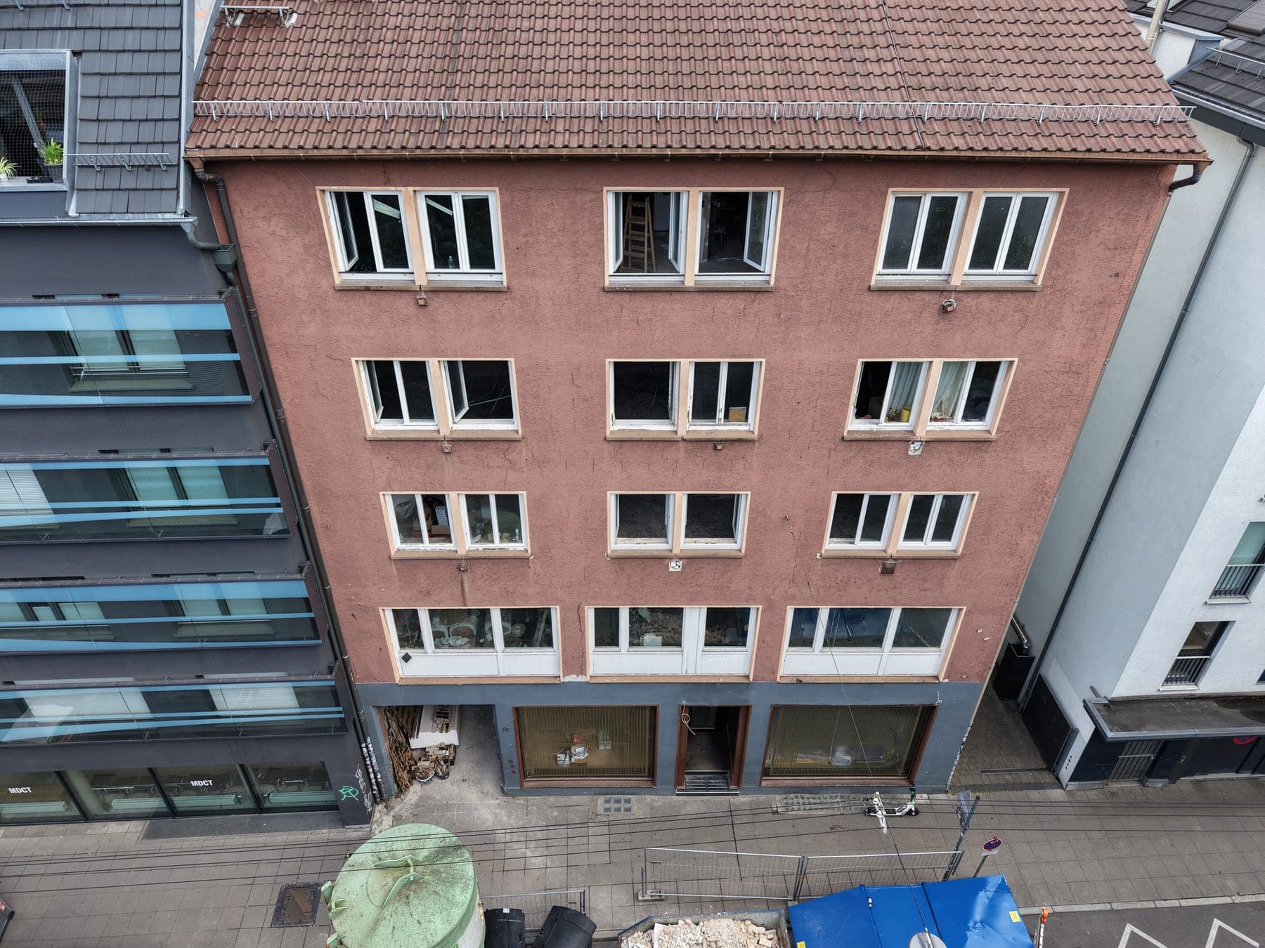 Fassadensanierung Tübingerstraße 71, Stuttgart - Straßenfassade im Bestand