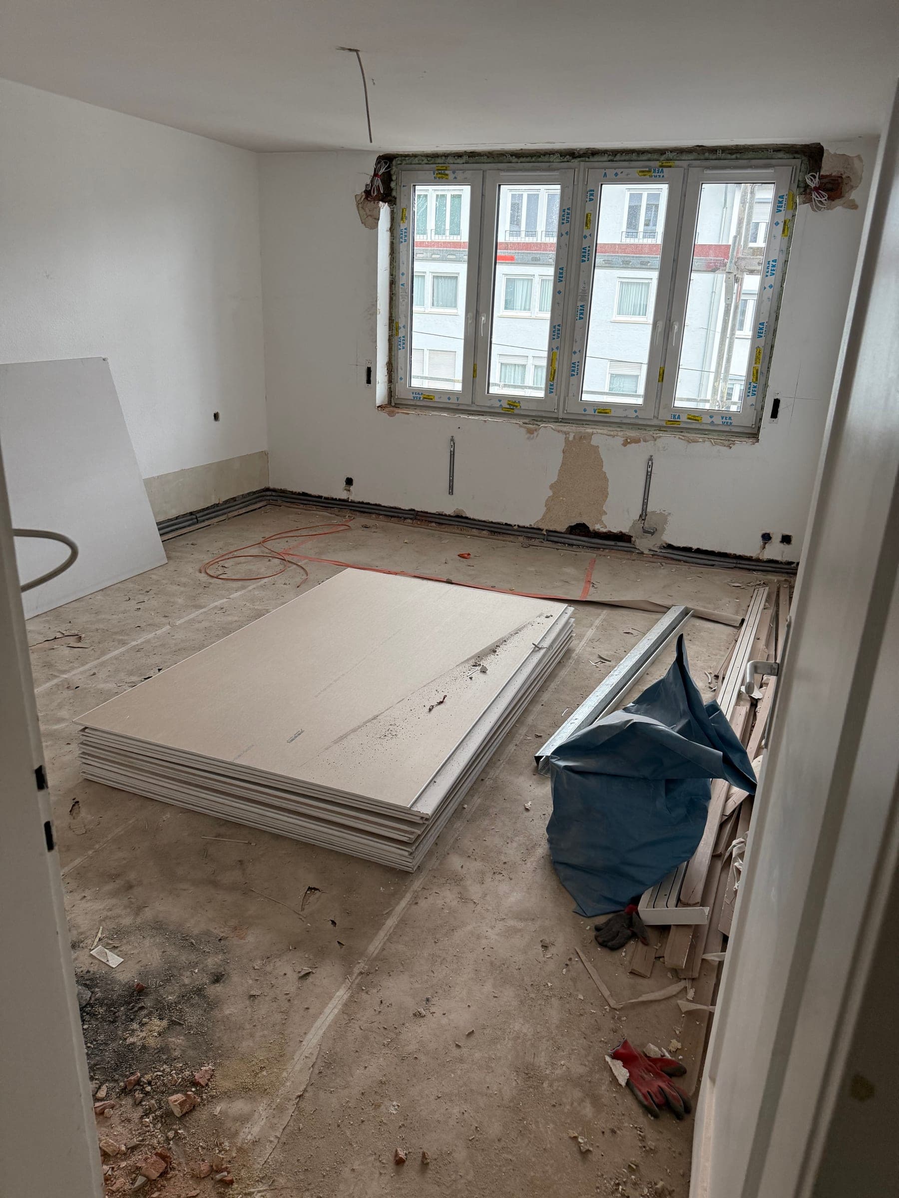 Energetische Modernisierung Werastraße 128, Stuttgart - Wohnraum im Rückbau und Ausbau